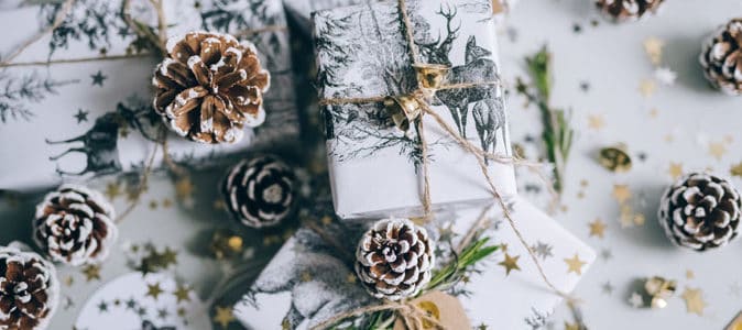 17 idées de cadeaux de Noël pour Papy