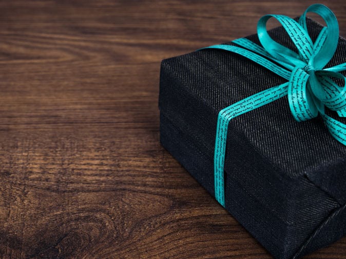 Les 12 meilleures idées de cadeau pour un homme de 80 ans