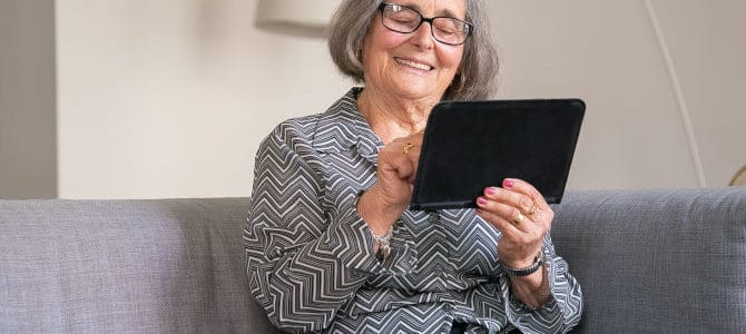 Jeux pour seniors sur tablette gratuit : le top 8