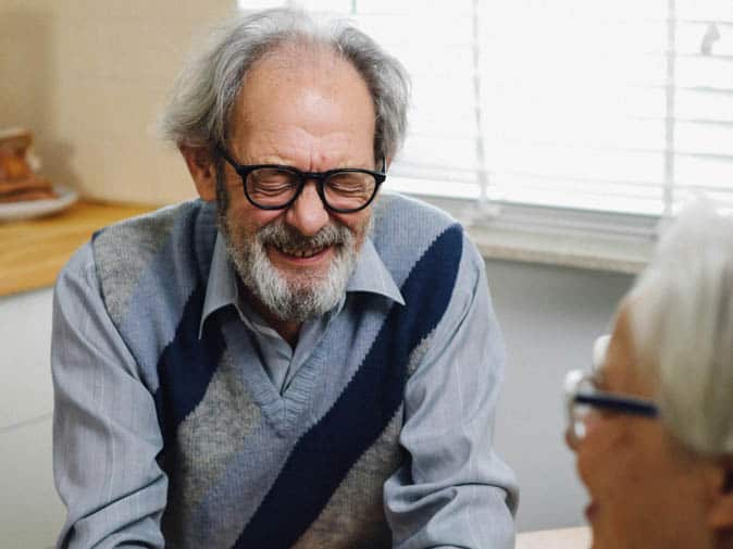 activité manuelle pour occuper une personne atteinte d'Alzheimer à domicile